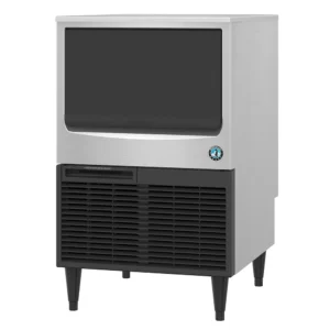 Hoshizaki KM-161BWJ 23 3/4″W Crescent Cube Undercounter Ice Machine – 153 lbs/day, Water Cooled, 115v