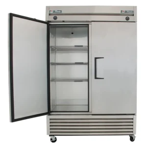 True T-49DT-HC 54″ Two Section Commercial Combo Refrigerator Freezer – Solid Doors, Dual Temp, 115v