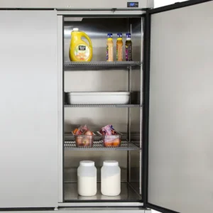 True T-72-HC 78 1/10″ Three Section Reach In Refrigerator, (3) Left/Right Hinge Solid Doors, 115v