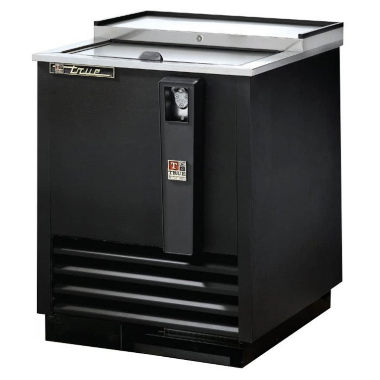 True TD-24-7-HC 24" Solid Slide Lid Deep Well Horizontal Bottle Cooler with Hydrocarbon