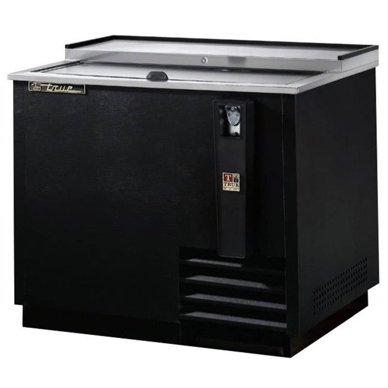 True TD-36-12-HC 36" Solid Slide Lid Deep Well Horizontal Bottle Cooler