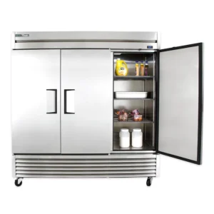 True TS-72-HC 78 1/10″ Three Section Reach In Refrigerator, (3) Left/Right Hinge Solid Doors, 115v
