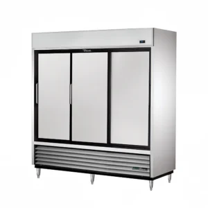 True TSD-69 78 1/10″ Three Section Reach In Refrigerator, (3) Sliding Solid Doors, 115v